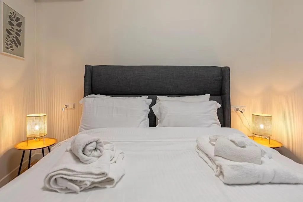Smart Apartments-1